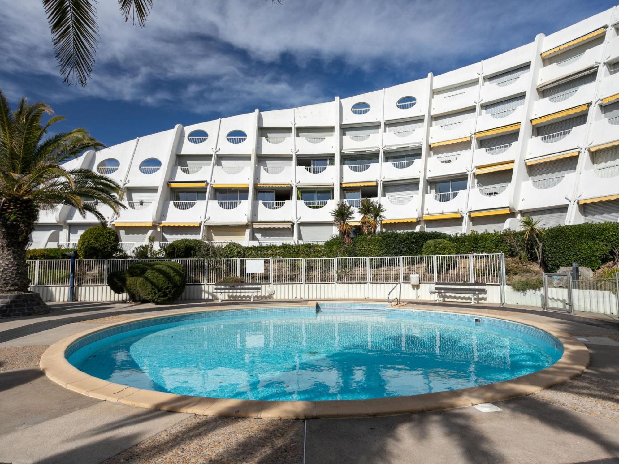 Apartment La Calypso-6 By Interhome La Grande-Motte Exterior photo